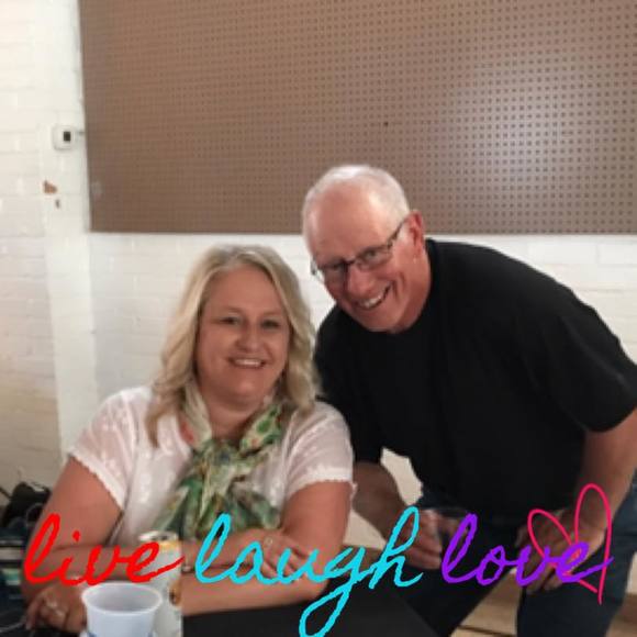 Meet your Posher, Mindy - Picture 1 of 1